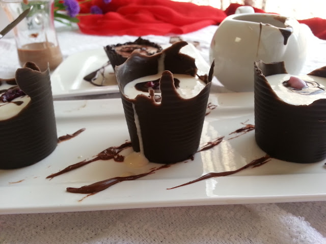 Chocolate Cups