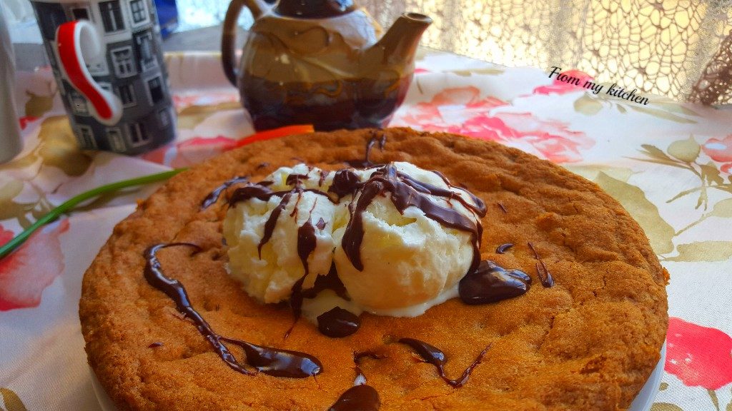 Chocolate Chip Pizookie.