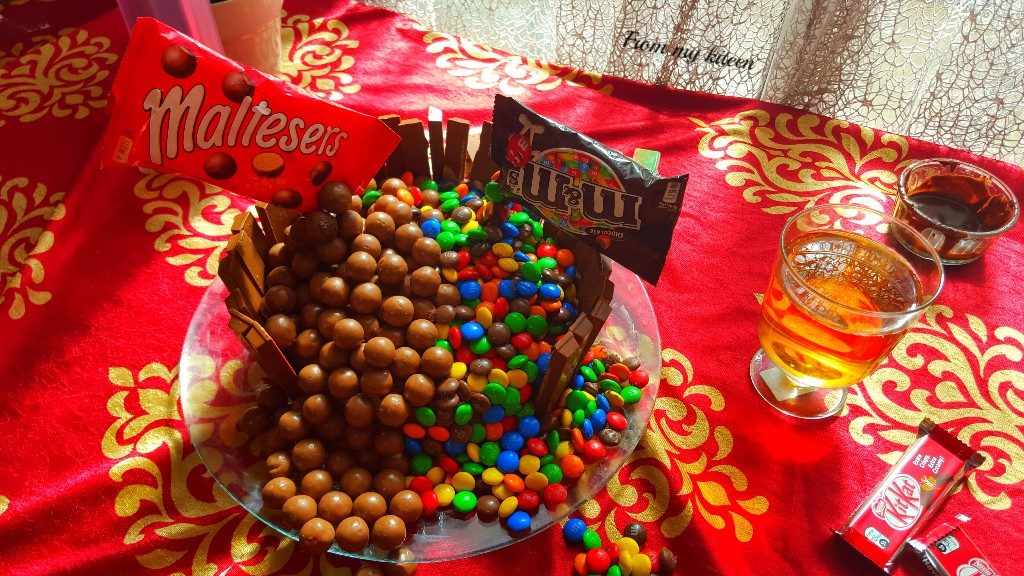 Candy Overloaded Chocolate Cake!(3d cake)