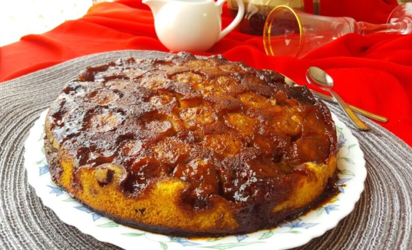 Upside Down Banana Choco Cake