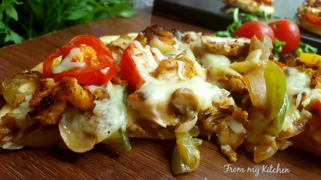 Steaky Chicken Pizza & Pizza Bites