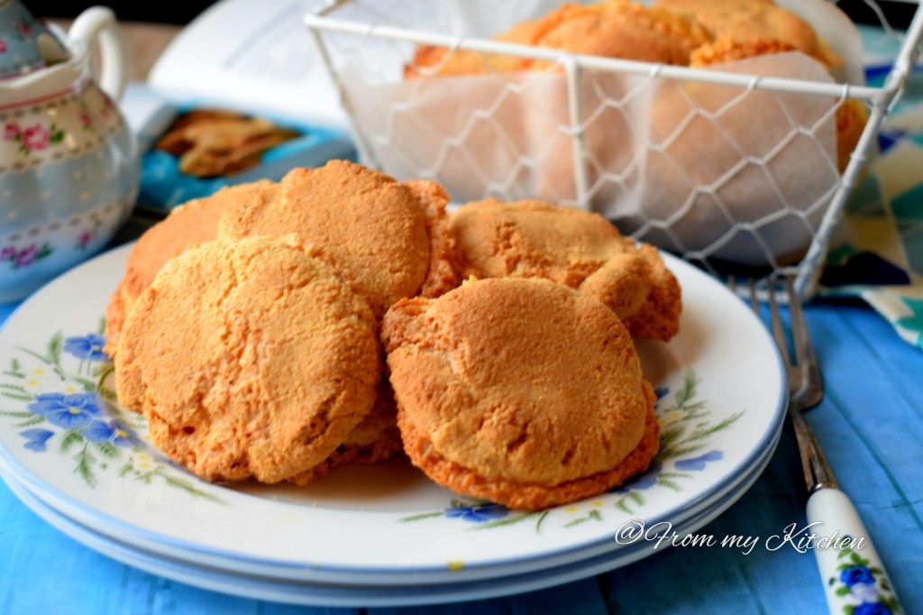 Almond Macaroons