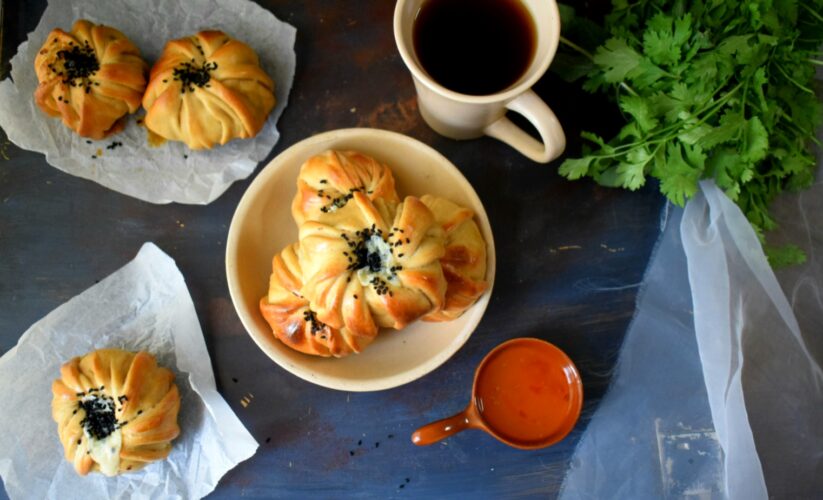 Keema & Cheese Pie with Wheat Flour