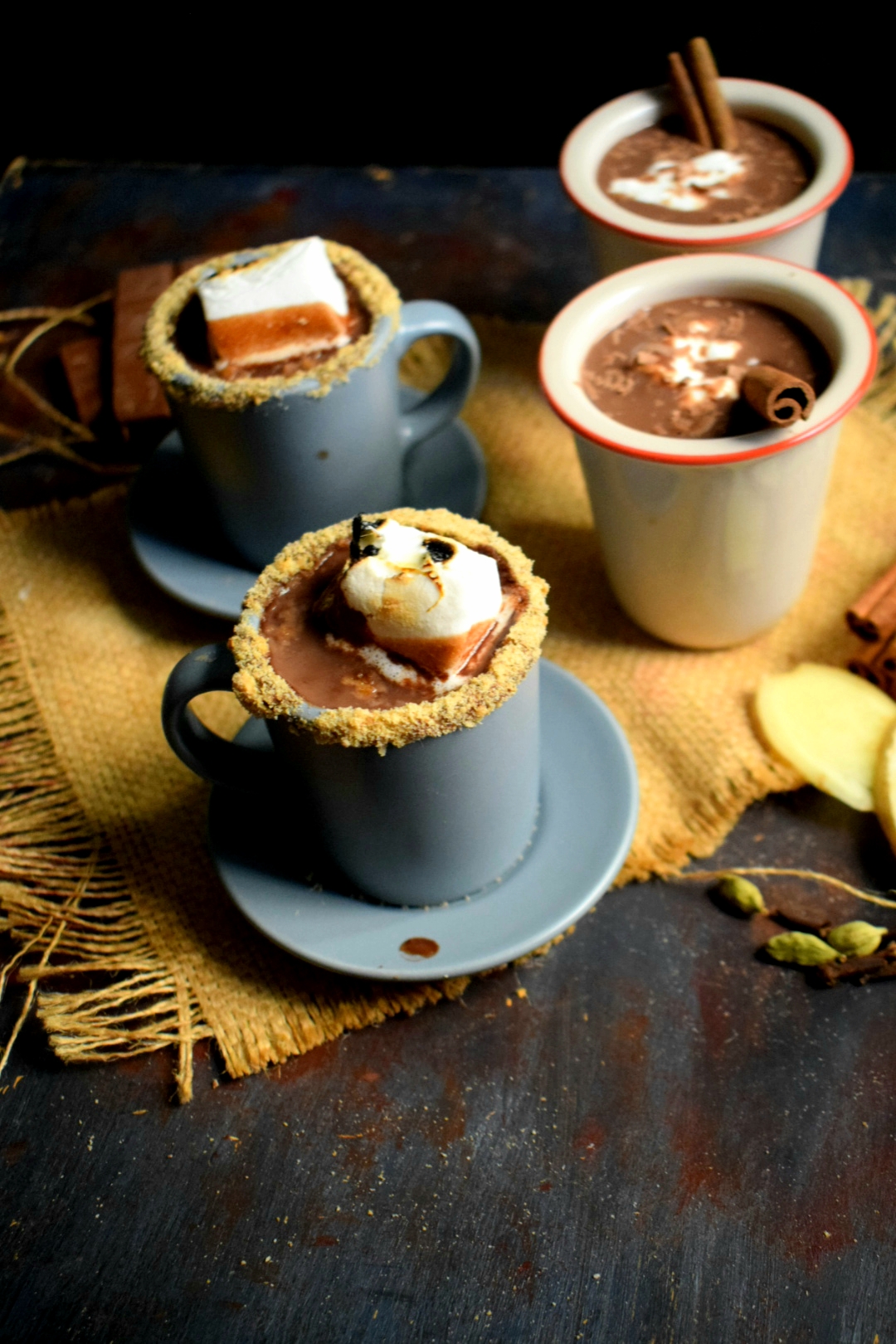 Hot Chocolate in 2 ways