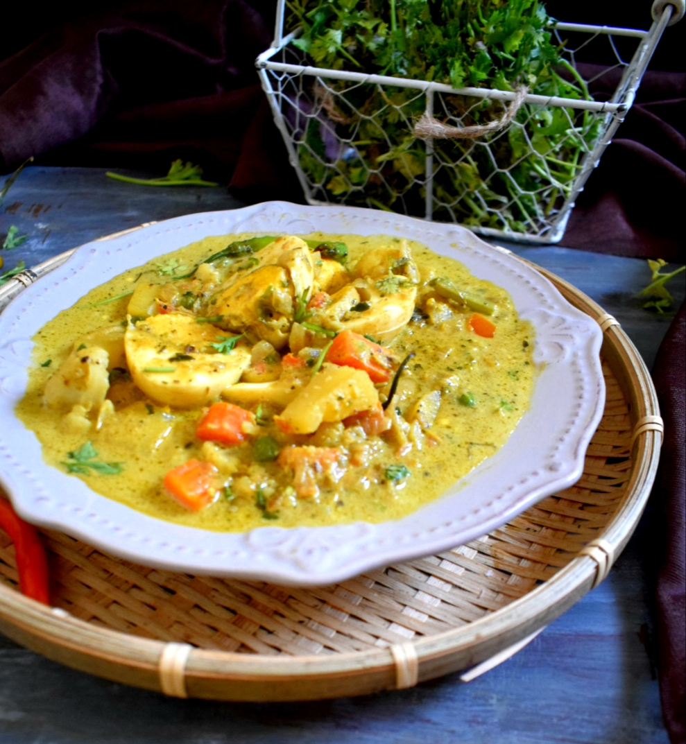 Veg & Egg Korma